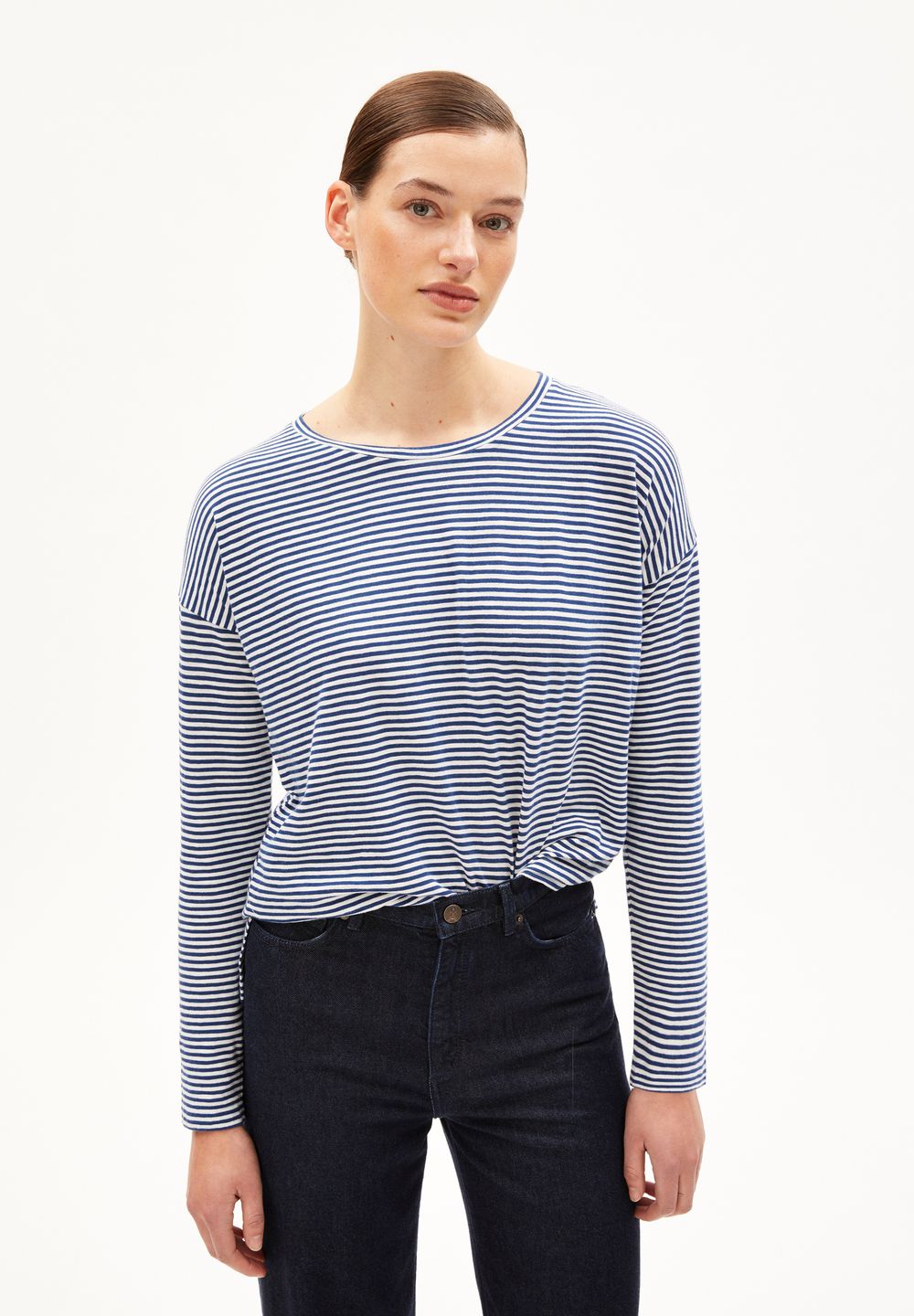 Longsleeve Xianaa Lovely Stripes faded indigo-oatmilk von Armedangels