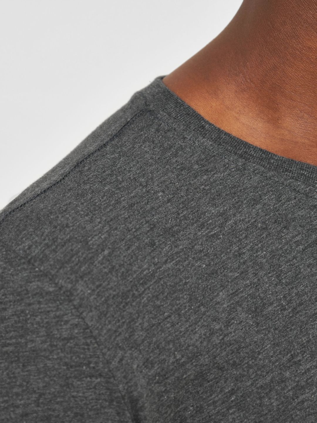 Basic T-Shirt dark grey melange von KnowledgeCotton Apparel