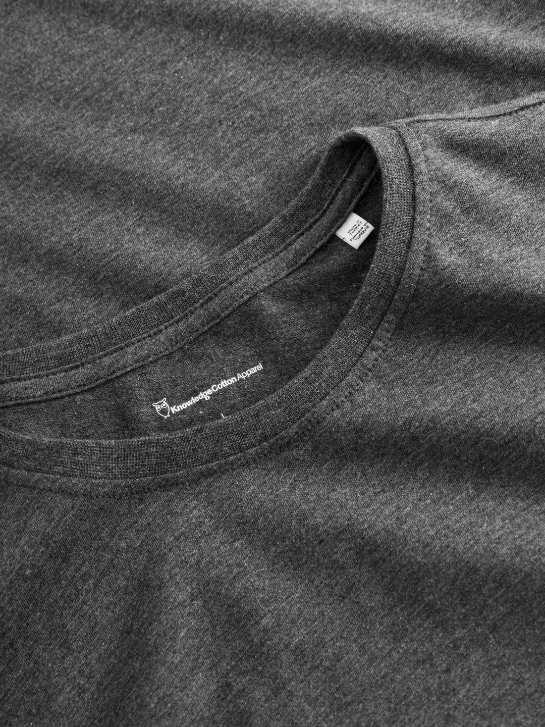 Basic T-Shirt dark grey melange von KnowledgeCotton Apparel