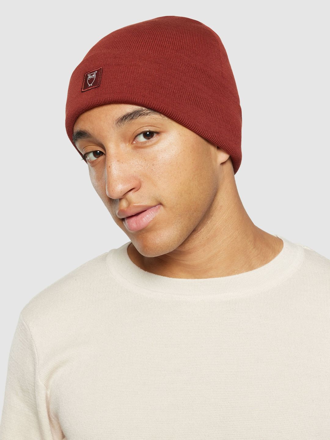 Beanie Knitted Rib fired brick von KnowledgeCotton Apparel