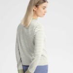 Longsleeve Aastha tea leaf / white stripes von MELAWEAR