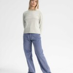 Longsleeve Aastha tea leaf / white stripes von MELAWEAR