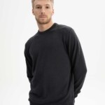 Pullover Feinstrick Himal black von MELAWEAR