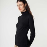 Rollkragen Longsleeve Anchal black von MELAWEAR