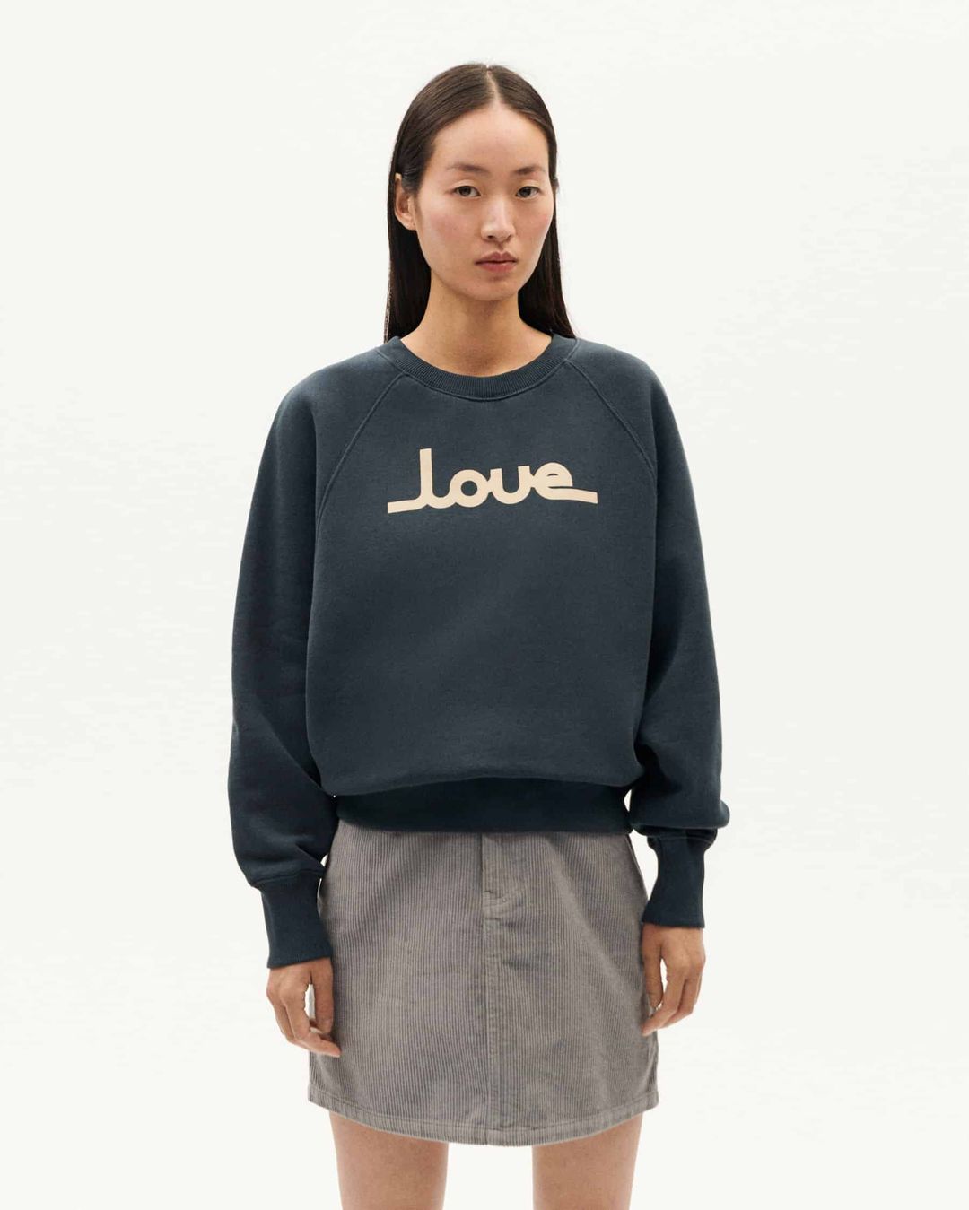 Sweatshirt Bonnie Grafito Love grey von Thinking MU