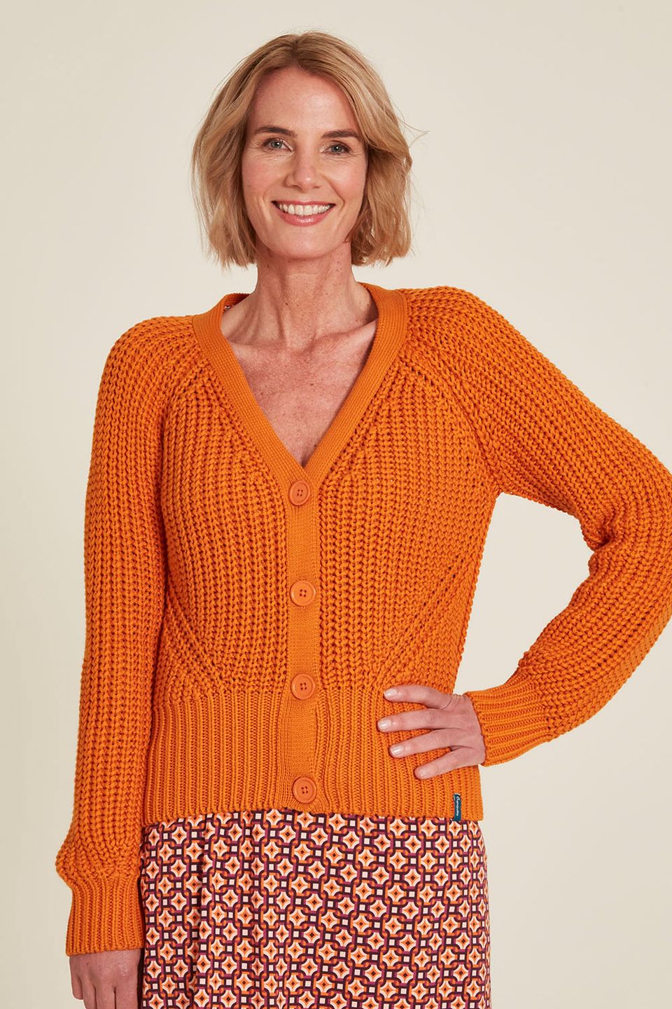 Strickjacke Kuschelig dark peach von Tranquillo