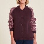 Strickjacke Locker plum von Tranquillo