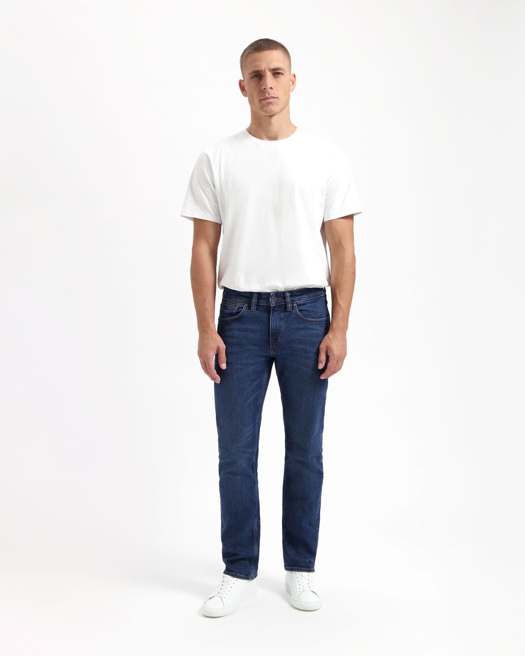 Jeans Nick Straight basic blue von Kuyichi