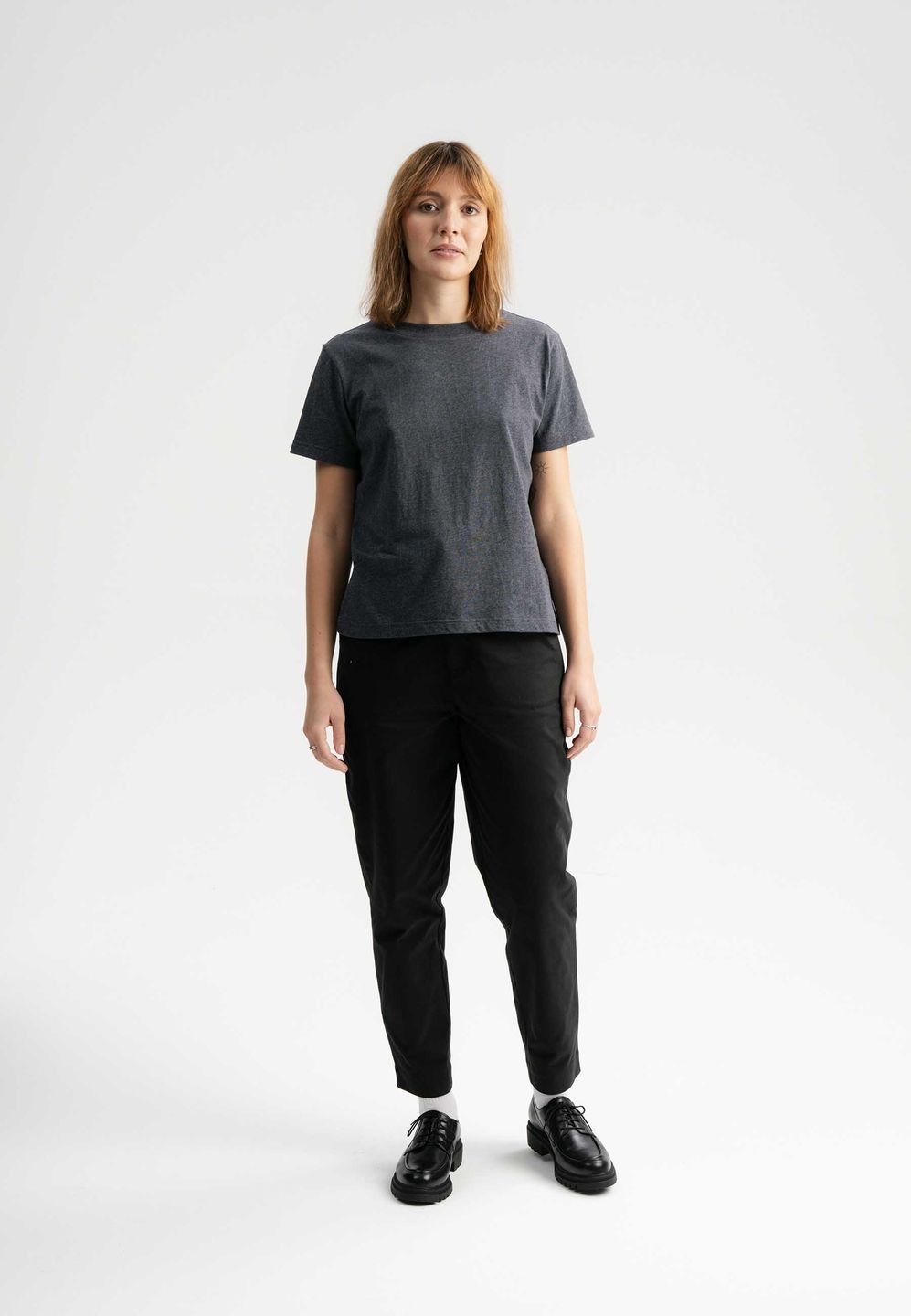 T-Shirt Khira anthracite blend von MELAWEAR