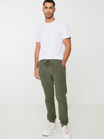 Jogg Chino Cyperus khaki von recolution