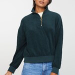 Sweatshirt Hosta deep lake blue von recolution