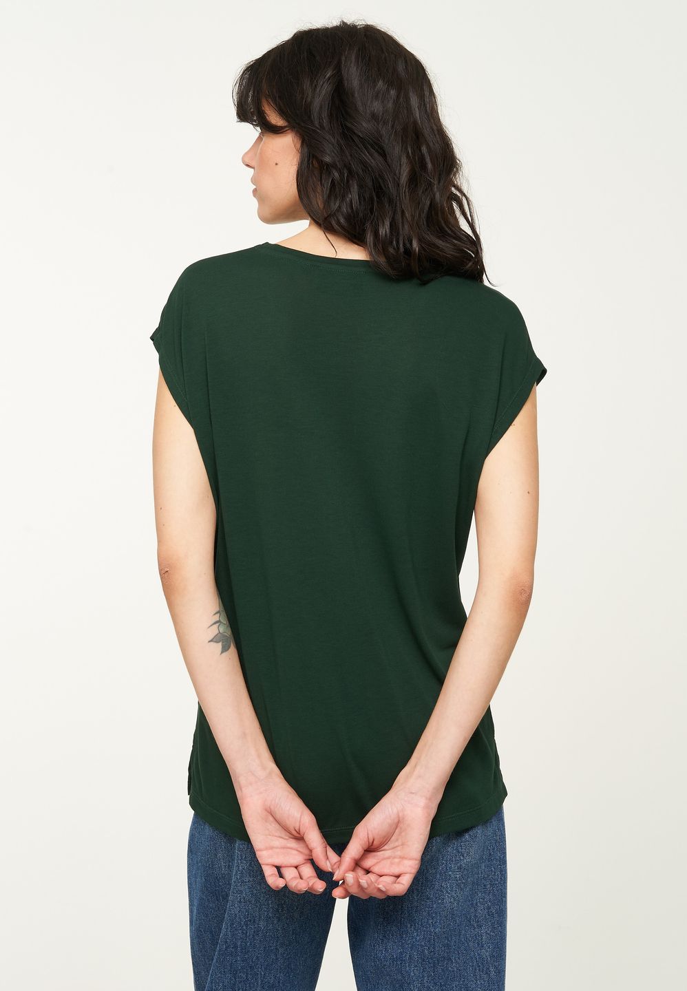 T-Shirt Mithila dark green von recolution