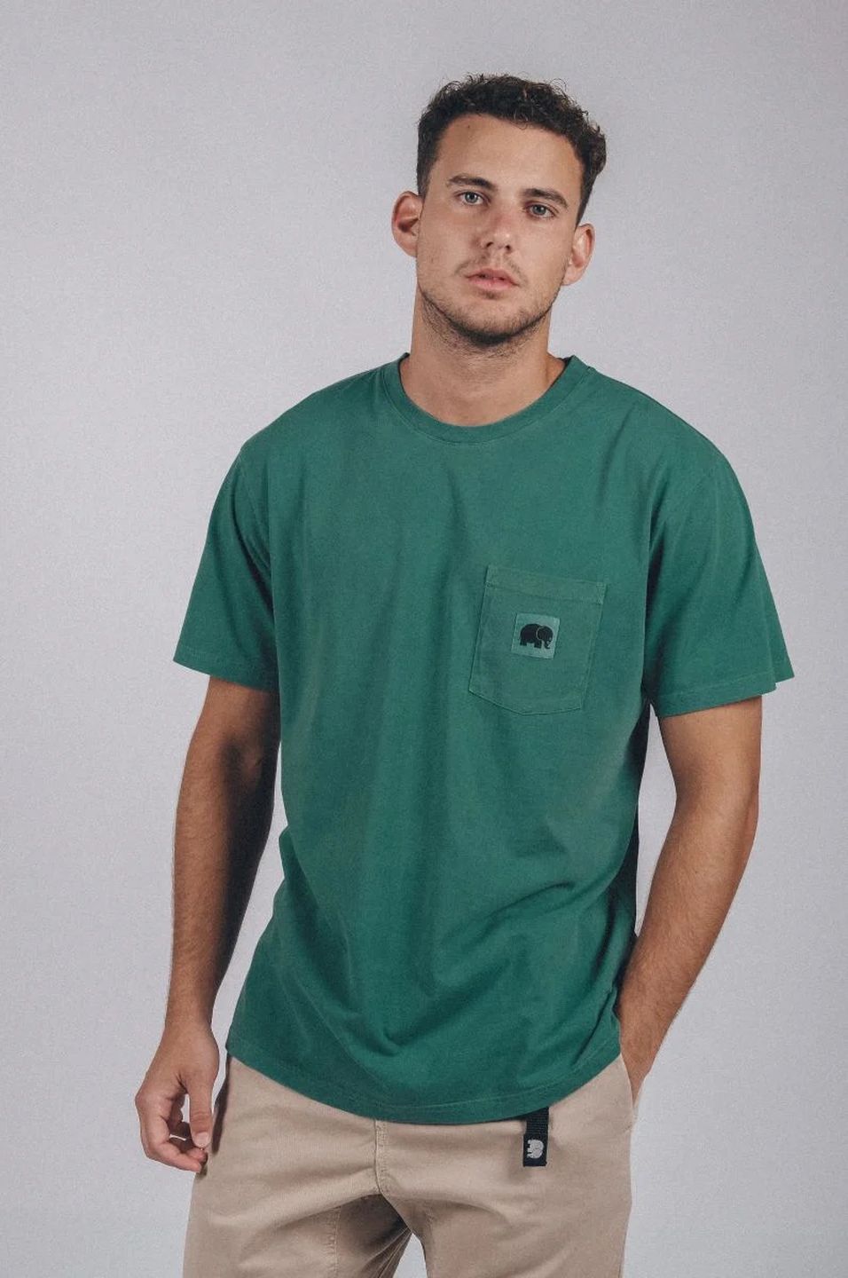 T-Shirt Garza Pigment Dyed green von trendsplant