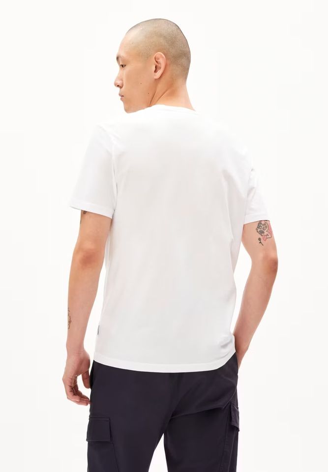 T-Shirt Jaames V-Neck white von Armedangels