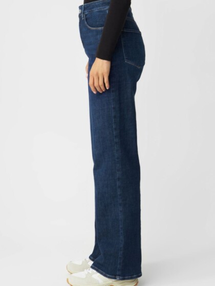 Jeans Dew Flared Soft Denim - Classic dark blue von DAWN