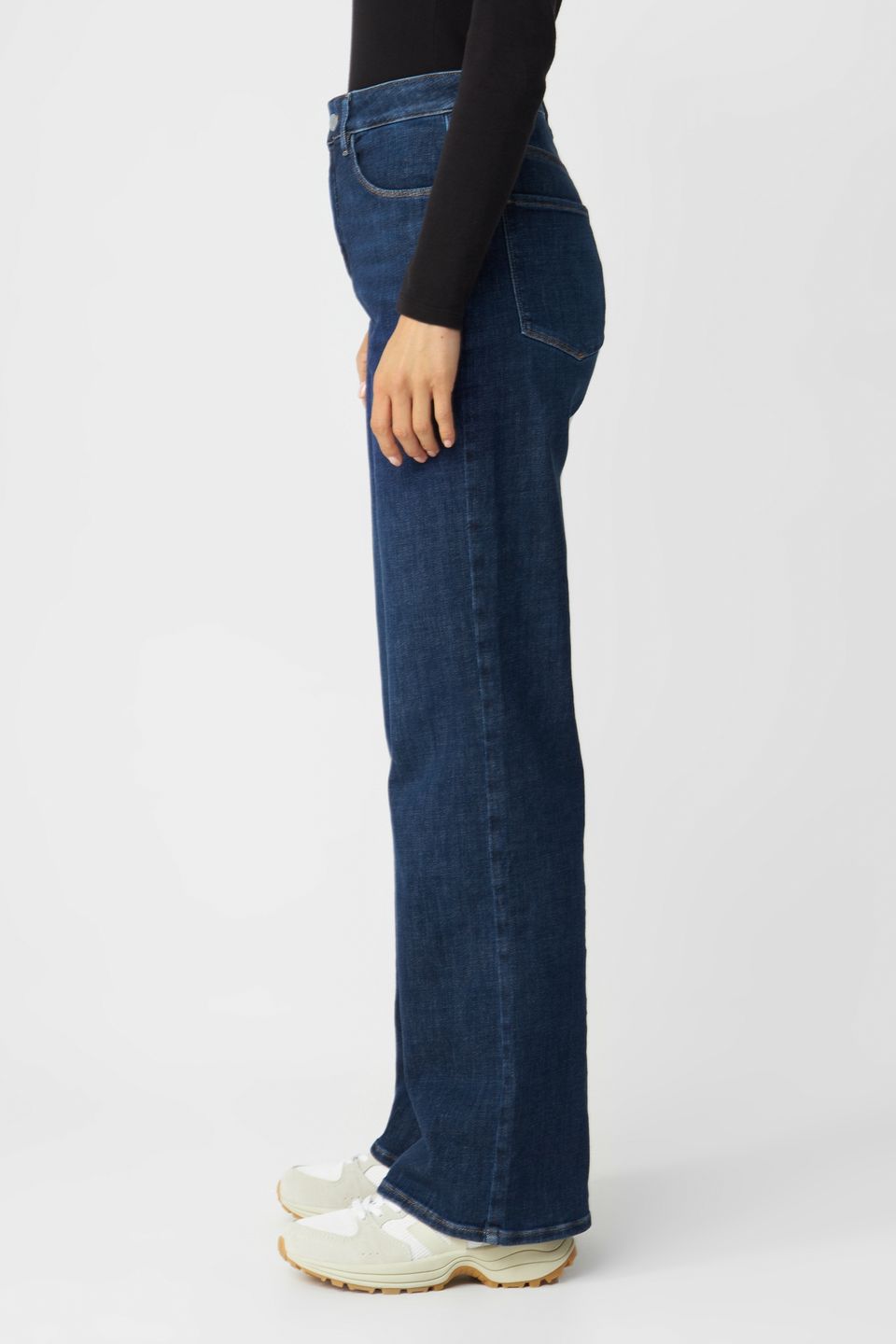 Jeans Dew Flared Soft Denim - Classic dark blue von DAWN