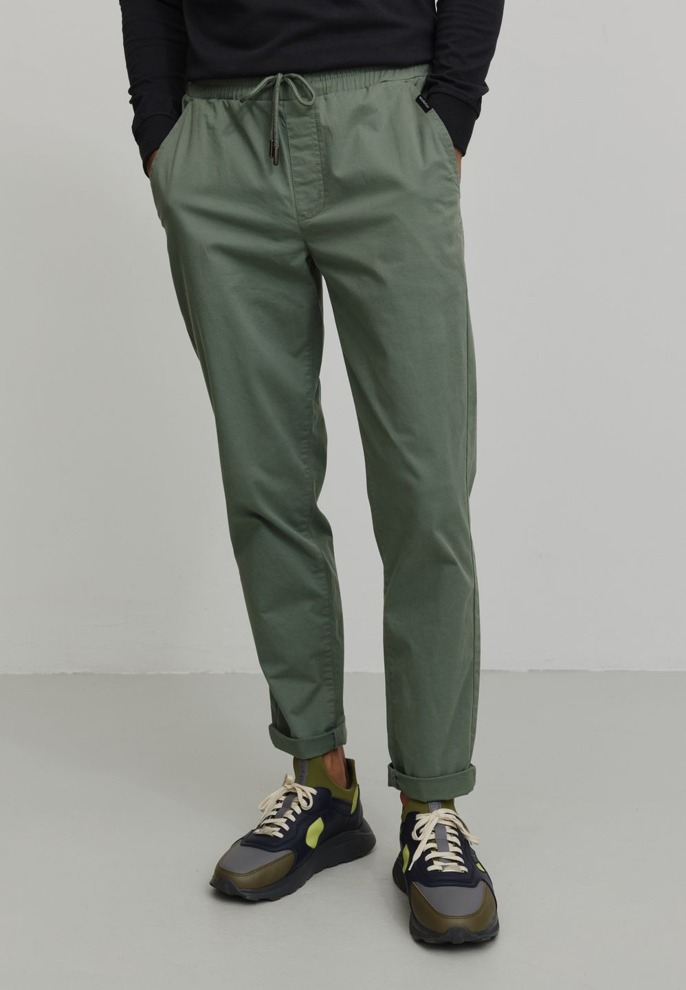 Hose Jogg Chino Taro khaki von recolution